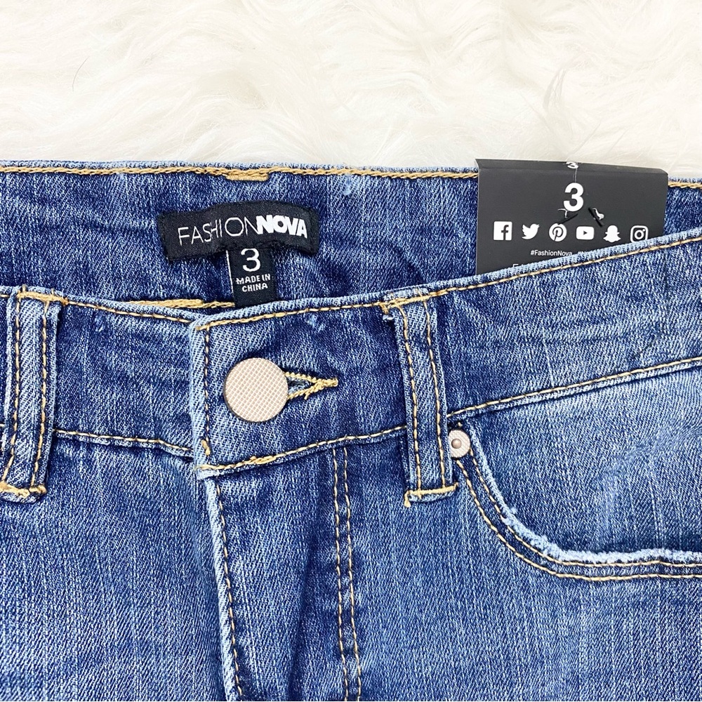 FASHIONNOVA Blue Denim High Waist Skinny Jeans - Picture 4 of 4